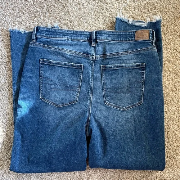 American Eagle Mom Jeans - Picture 5 of 5